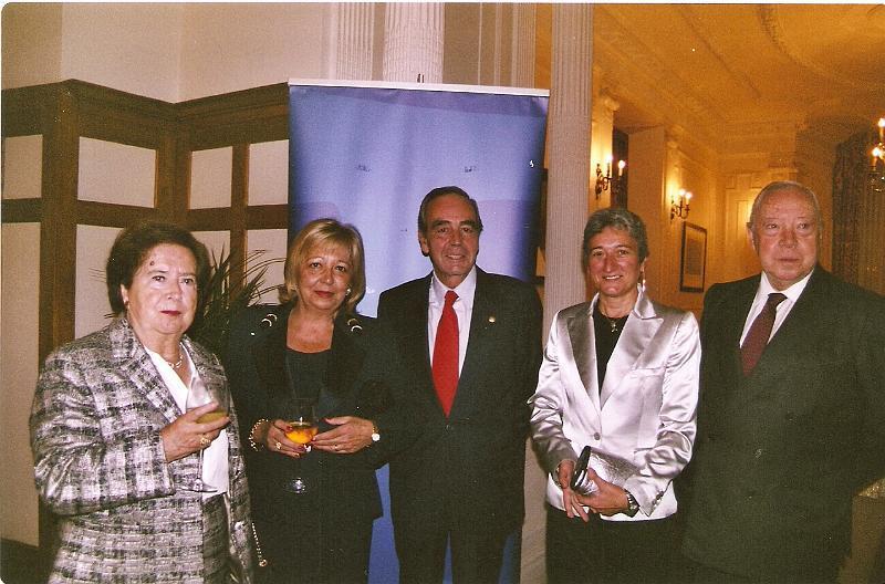 Sra DE ARCE, ANGELINES RASTEGUI, FRANCISCO REVILLA, AMPARO, MANOLO ARCE.jpg